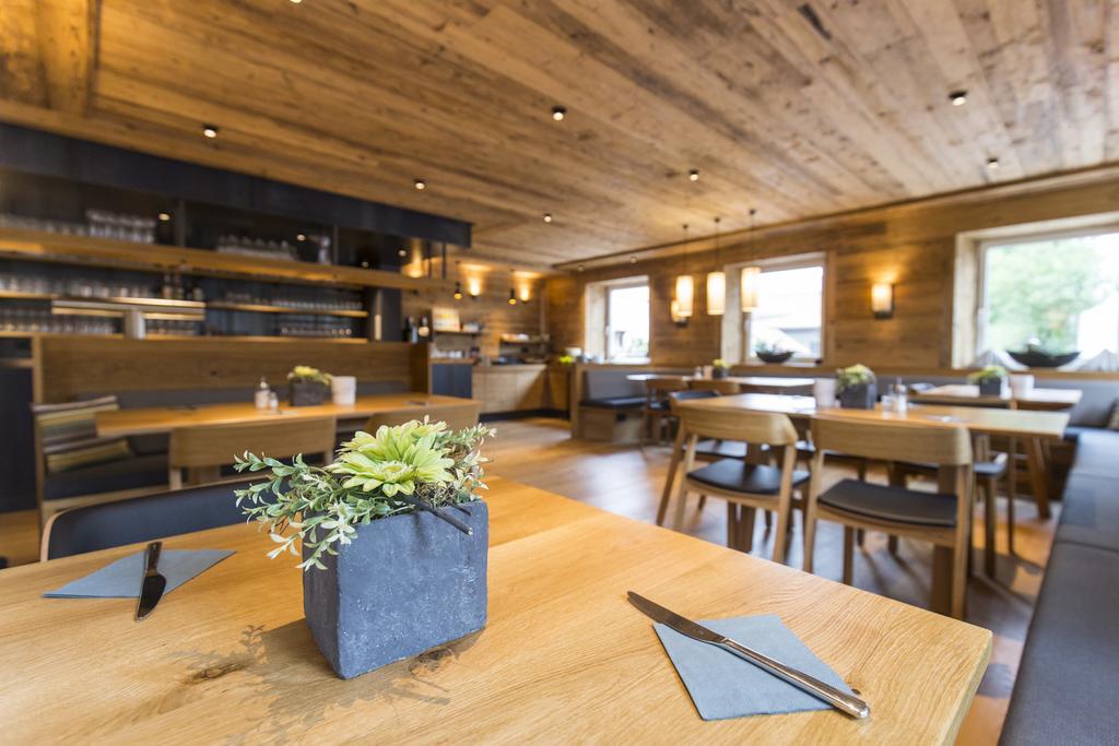 Landgasthof Zahn Elchingen Bagian luar foto